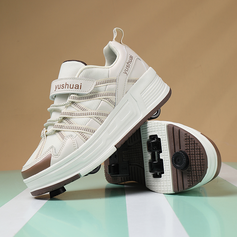 女の子と男の子向けの、4輪で自動的に格納される、目立たないデ - Sneakers のレビューと価格