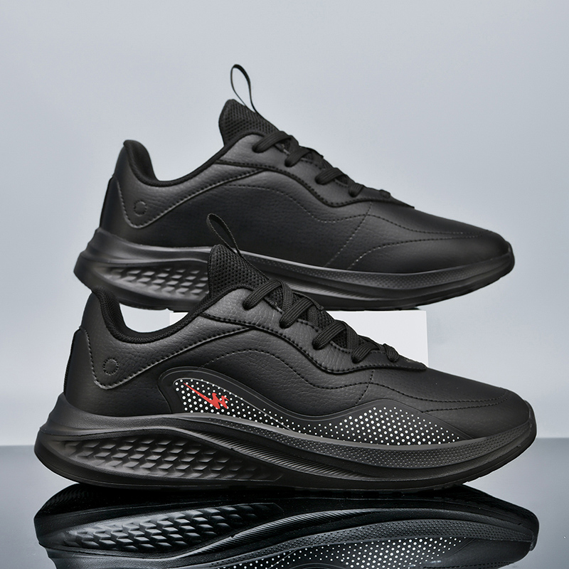 2026年春新作メンズランニングシューズ、防水アッパーで快適 - Waterproof Goretex Running Shoes のレビューと価格